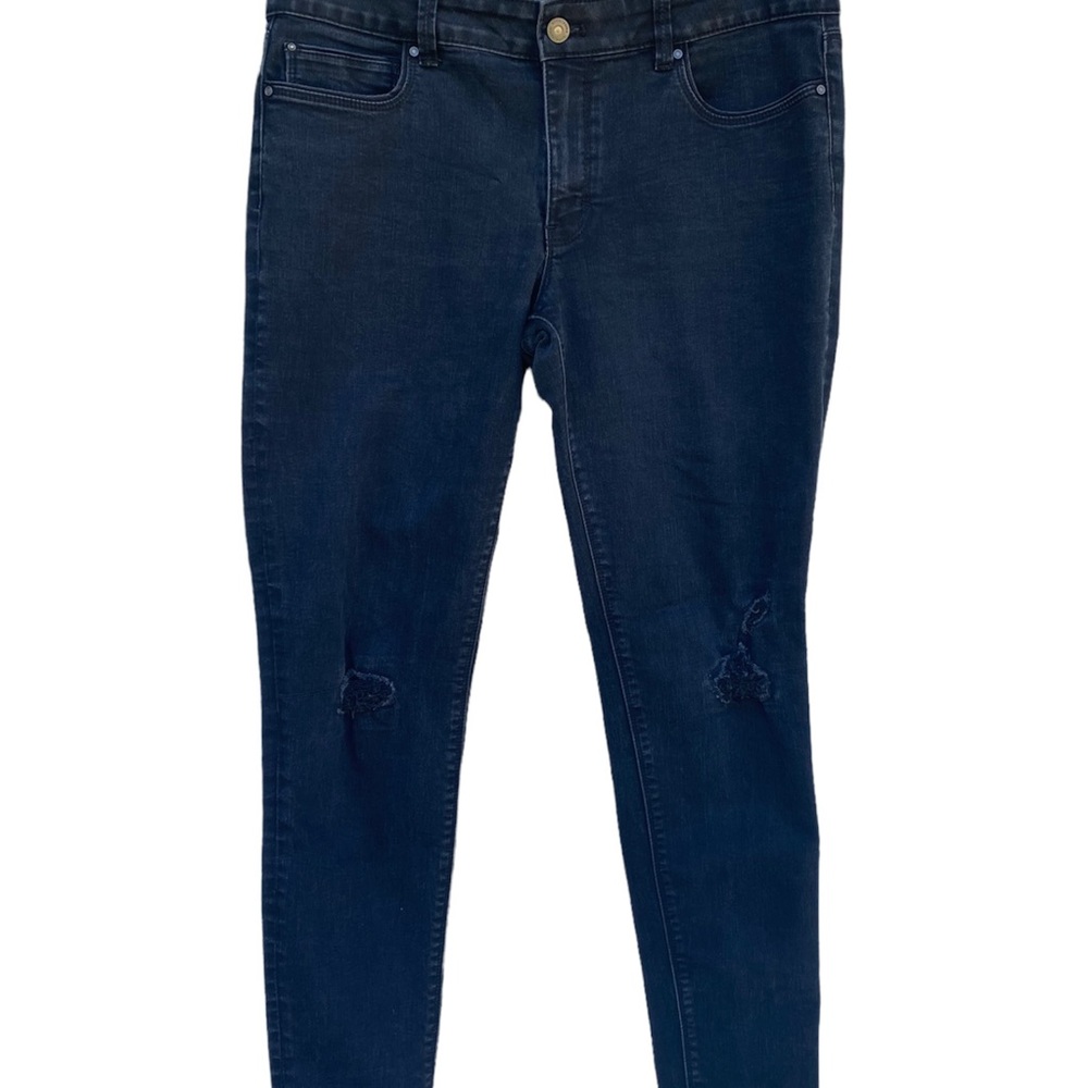 White House Black Market Distressed Black Skinny Leg Jeans